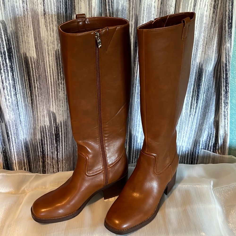 Marc Fisher Brown Boots
